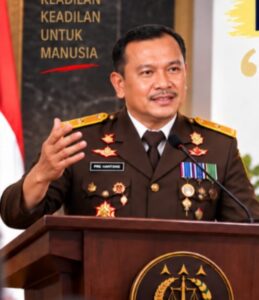 Dr Fri Hartono Berikan Pembekalan Tentang Teknis Sentra Pemantapan Pembaruan KUHP dan KUHAP Kepada 200 Jaksa